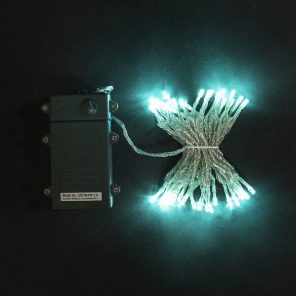 Светодиодная нить Laitcom, на бат. с тайм. 5м, 50 LED, IP65, 3 бат."D", 4,5V, проз.пр., аква Качественная картинка Светодиодная нить Laitcom, на бат. с тайм. 5м, 50 LED, IP65, 3 бат."D", 4,5V, проз.пр., аква