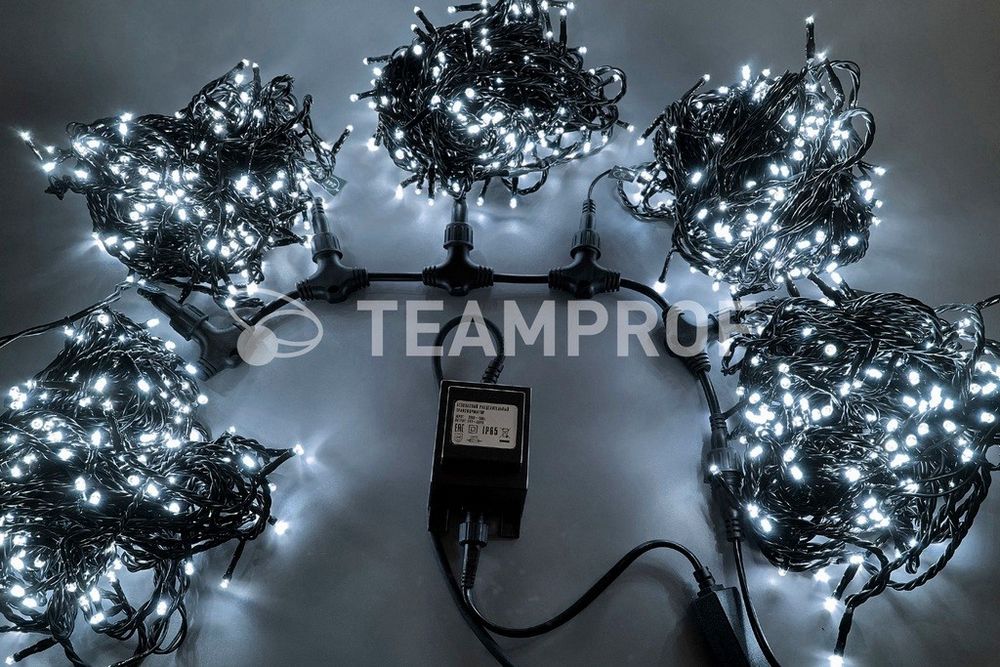 Качественная картинка Светодиодная гирлянда спайдер Teamprof, 5 нитей по 20м, статика, черный провод, белая