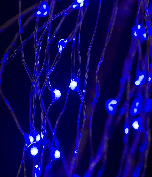 Качественная картинка Светодиодная гирлянда Laitcom "Конский хвост", 1,5м., 12V, 200 LED, IP67, проволока, синий