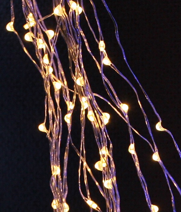 Качественная картинка Светодиодная гирлянда Laitcom "Конский хвост", 1 м.,12V, 200 LED, IP 67, проволока, теп. белый