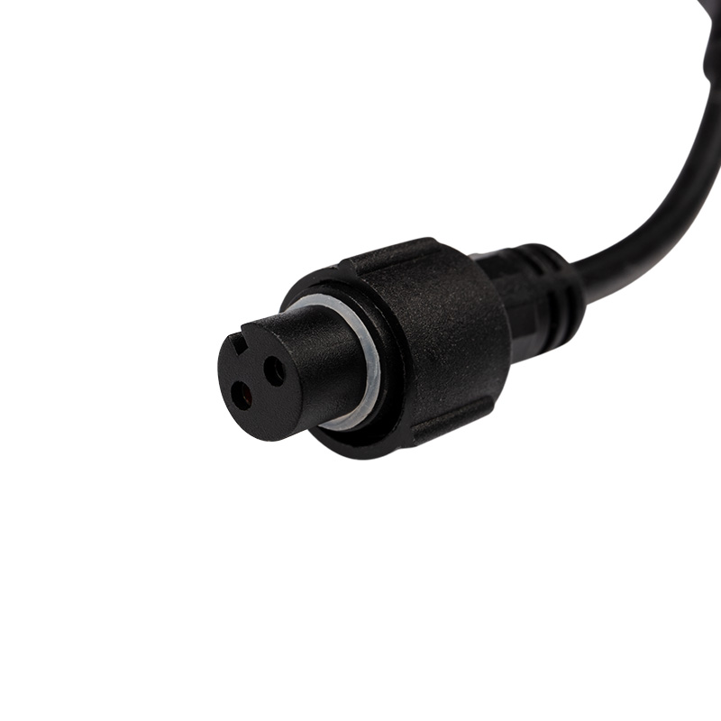 Качественная картинка Гирлянда NEON-NIGHT ClipLight 24V, 3 нити по 20 м, динамика, Красный