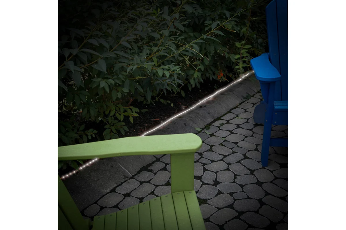 Качественная картинка Шнур светодиодный Дюралайт 2W 1.8Вт/м IP65 220В d13мм постоянное свечение син. (уп.100м) КОСМОС KOC-