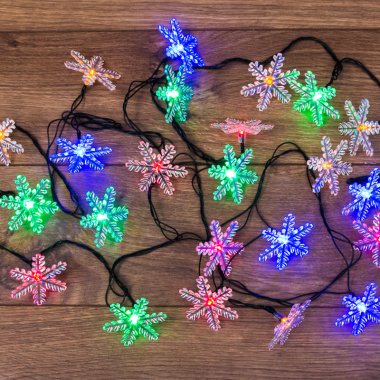 Гирлянда светодиодная Снежинки Neon-Night 4,4 м, прозрачный ПВХ, IP 20, 30 LED, мульти, контроллер